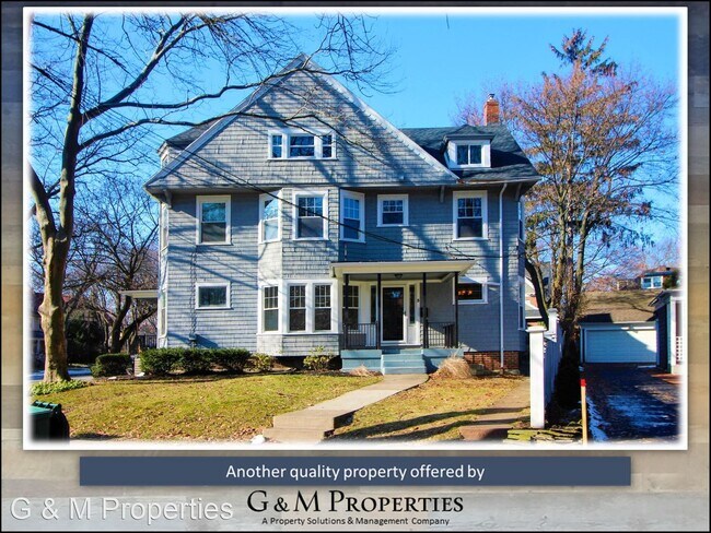 Building Photo - 4 br, 2 bath House - 3 Hawthorne St