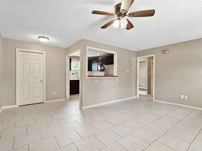 Foto del edificio - 8037 Wabash Ave