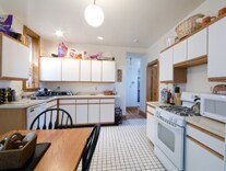Building Photo - 2557 N Halsted St