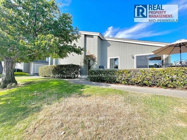 Foto del edificio - 827 Phoenix Ln