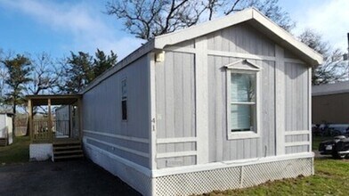Building Photo - 41 Cotton Bayou Cir