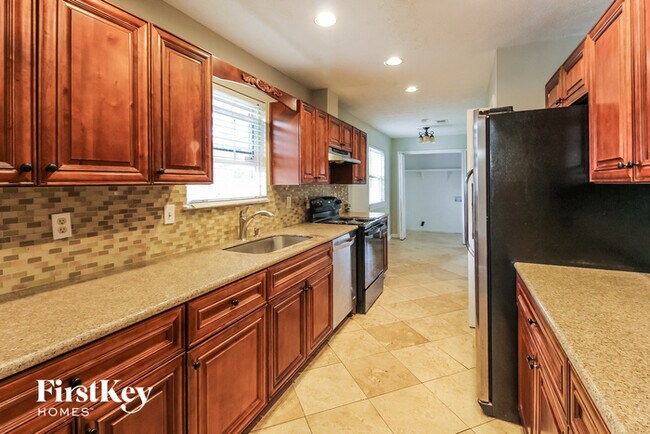 Foto del edificio - 816 Emerald Forest Cir SW