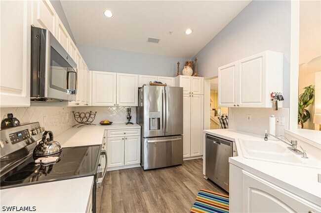 Foto del edificio - 24821 Lakemont Cove Ln