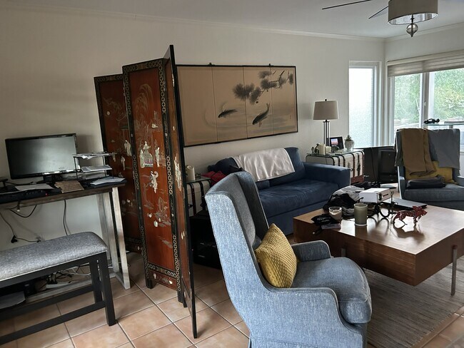 Foto del edificio - 2101 Ridgeview Pl
