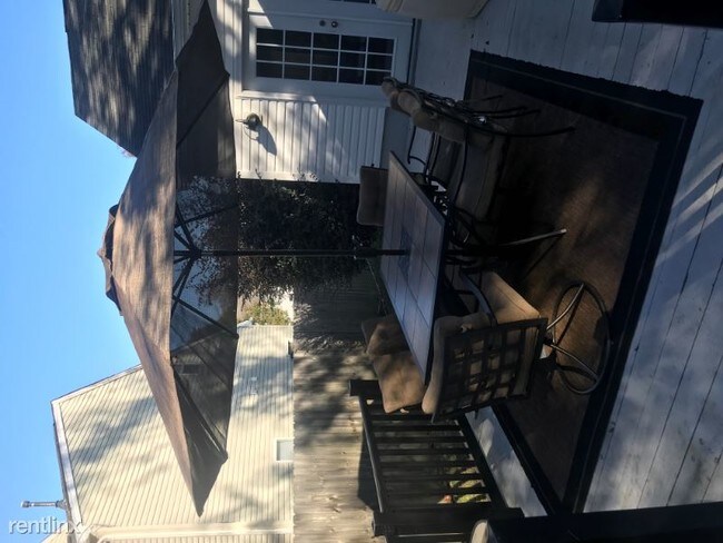 Building Photo - 3 br, 2 bath House - 210 Old Hollow Rd