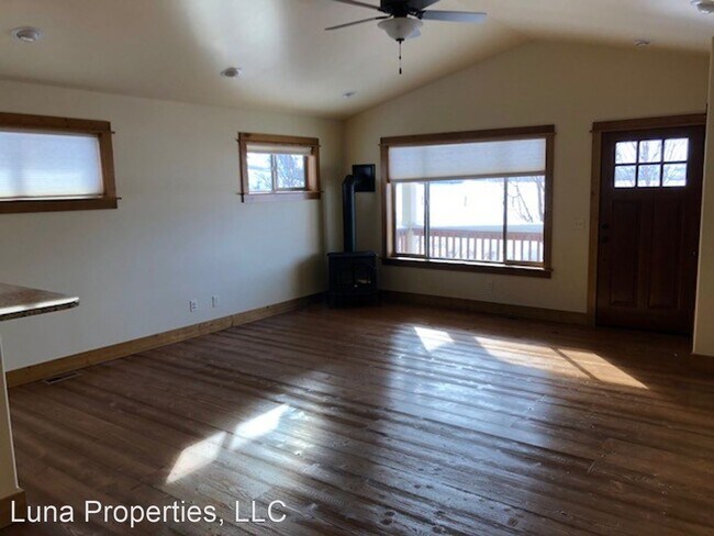 Building Photo - 3 br, 2 bath House - 420 Forbes Ave