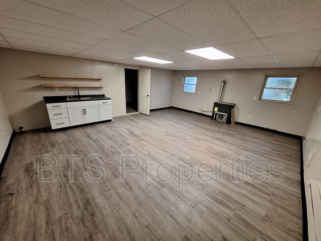 Foto del edificio - 1221 E Moneta Ave