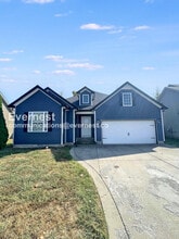 Building Photo - 492 Medallion Cir