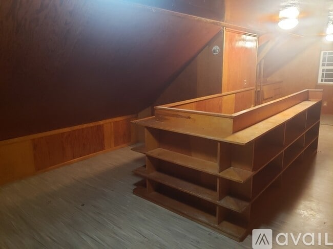 Foto del edificio - 225 S Bailey St