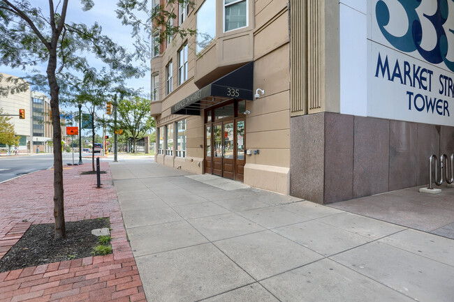 Community Entrances - Residences on Market