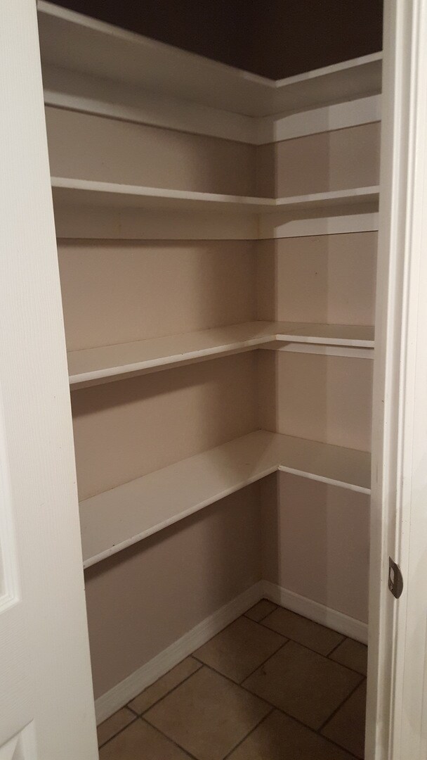 Foto del edificio - 4911-4911 N M St