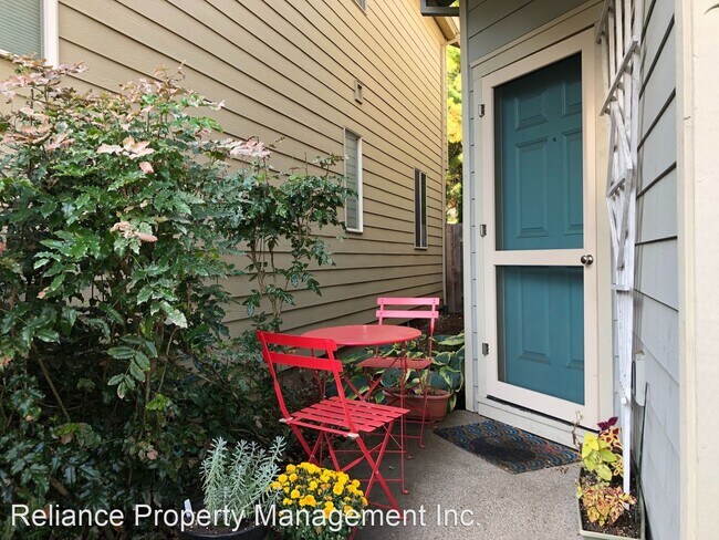 Building Photo - 3 br, 2.5 bath House - 7826 Sporri Lane