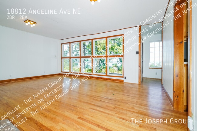 Building Photo - 18812 Angeline Ave NE