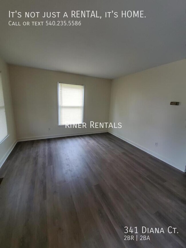 Foto del edificio - 341 Diana Ct