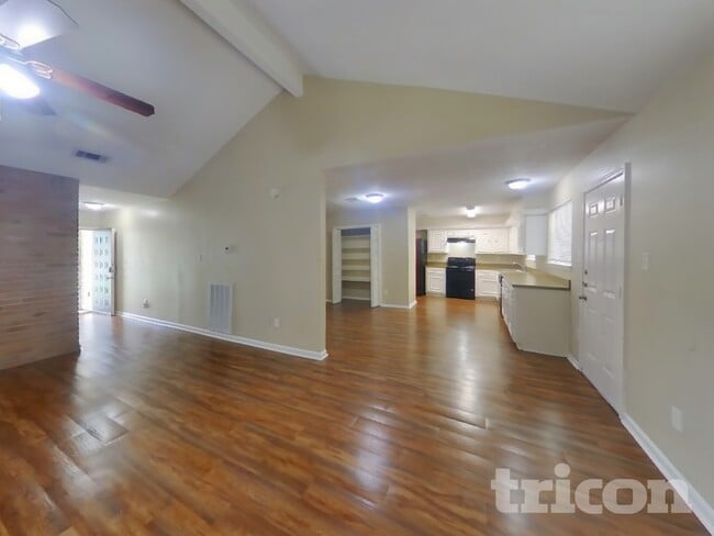 Building Photo - 5722 Yorkgate Dr