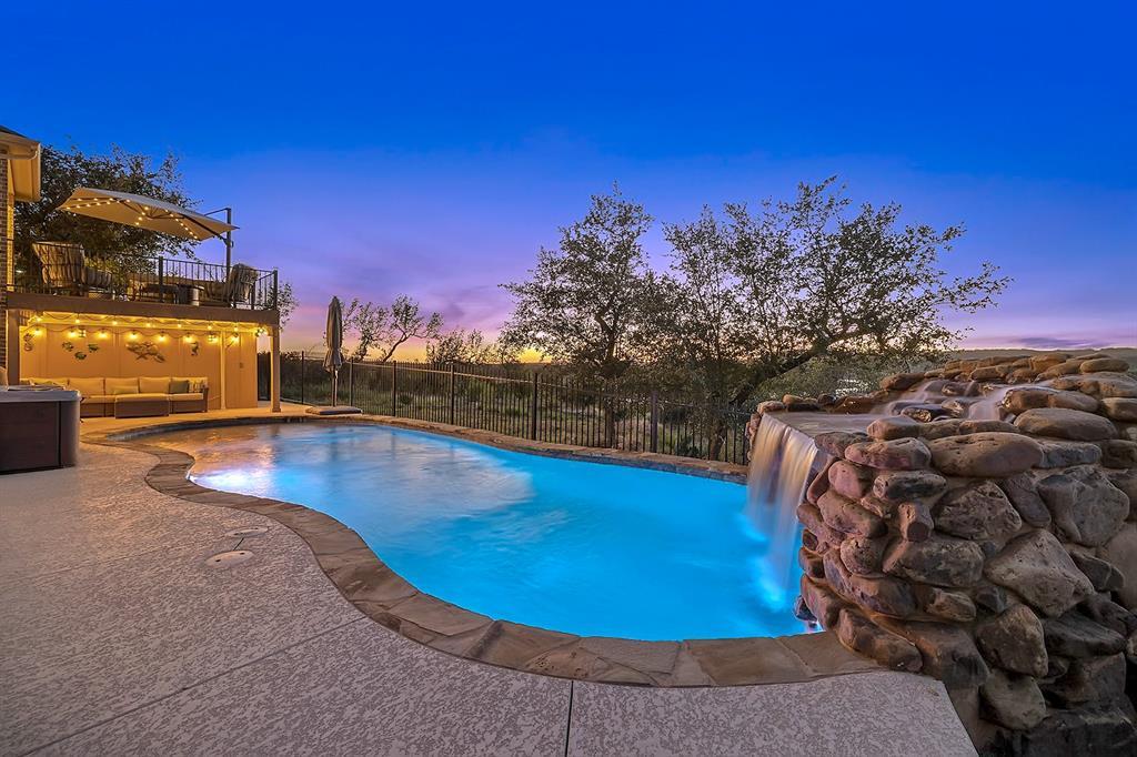 Primary Photo - 7312 Pace Ravine Dr