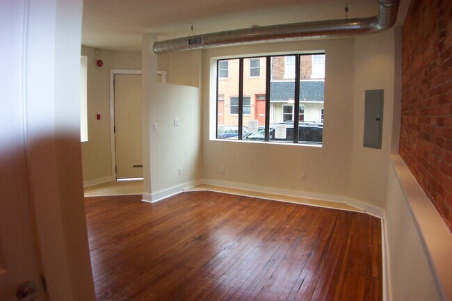Living room windows - 775 S 8th St