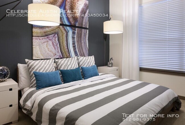 Building Photo - North Dallas / Addison Boutique Living