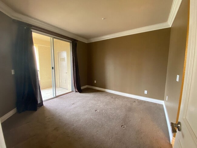 Foto del edificio - Meridian 2 BDR /2 BATH Luxury Condo - RESO...