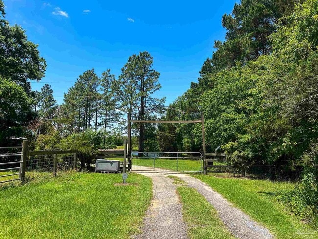 Building Photo - 2775 FL-97