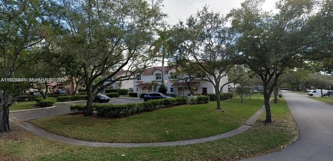 Foto del edificio - 11610 NW 37th St