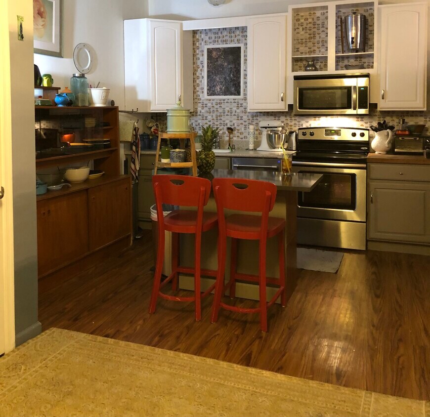 Primary Photo - 37 Pinto Ct