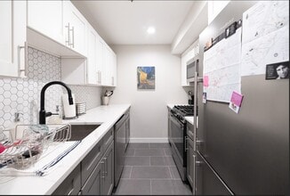 Building Photo - 1661-1663 Washington St. Unit 102
