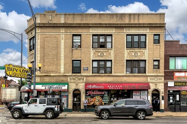 Foto del edificio - 4405 N Kimball Ave