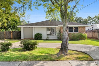 Building Photo - 9441 Sharla Dr
