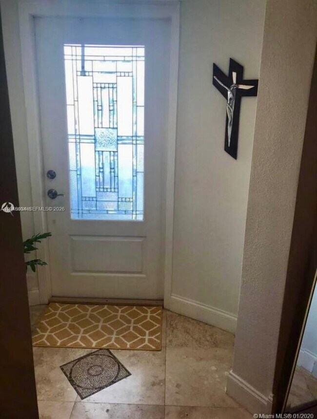 Foto del edificio - 7 NW 116th St