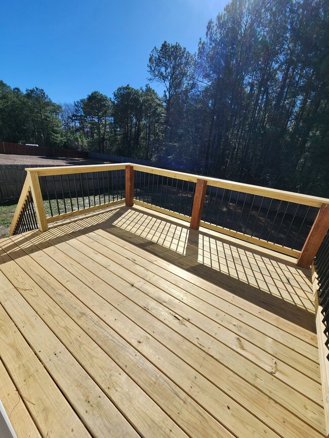Building Photo - SADDLE RIDGE
