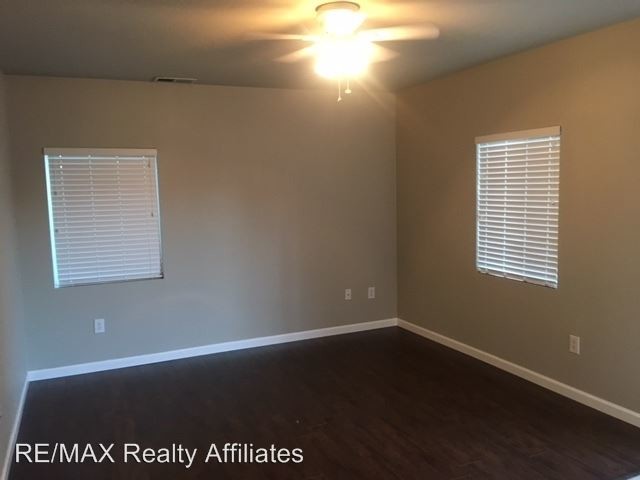Foto del edificio - 2 br, 1 bath House - 518 Claremont