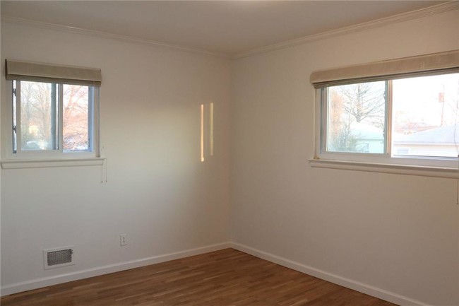 Building Photo - 117 Leverett Ave