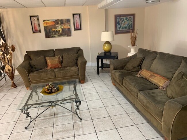 Foto del edificio - 5055 NW 7th St