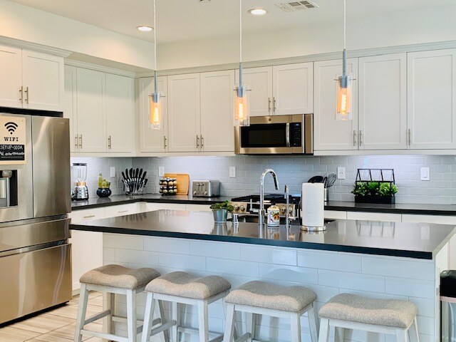 Foto principal - 2174 Element Way