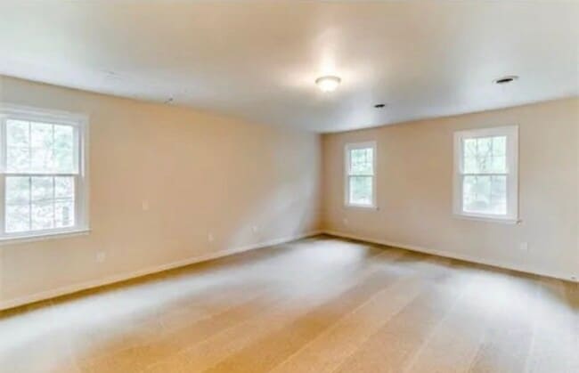 Building Photo - 10812 Drayton Rd