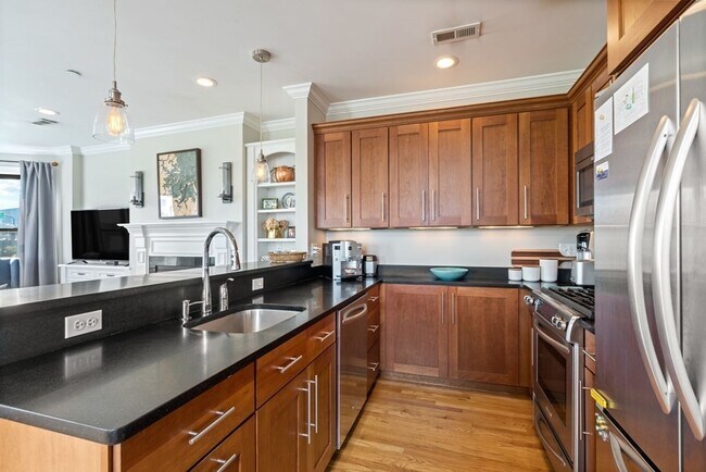 Foto del edificio - 35 Rutherford Ave