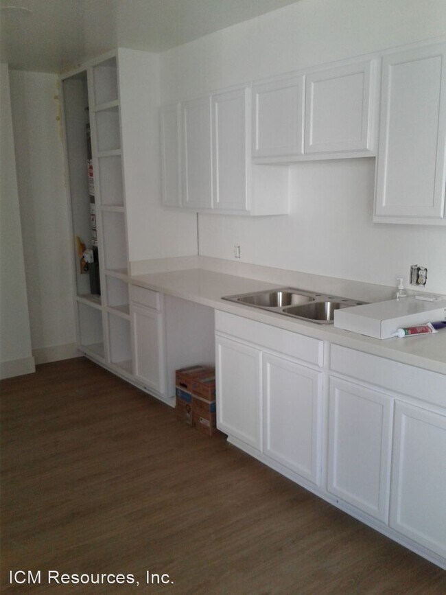 Foto del edificio - 1601-1627 Amberwood Dr