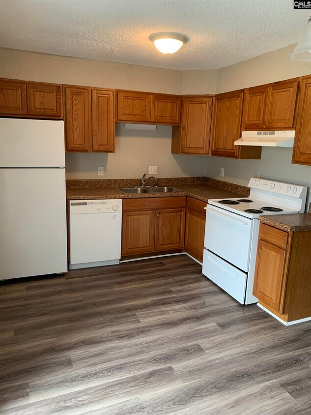 14 Londonderry Square, Cayce, SC 29033 Townhome Rentals in Cayce SC