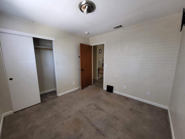 Foto del edificio - 966 Port Ashton Ct