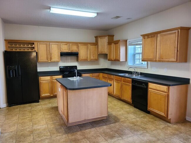 Building Photo - 3273 Newtons Crest Cir