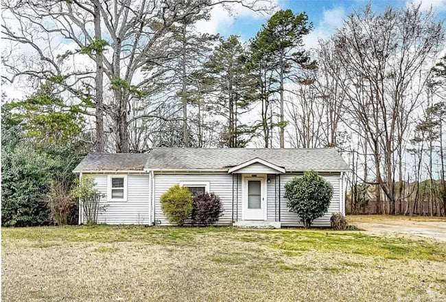 Building Photo - 7909 Large Oak Ln