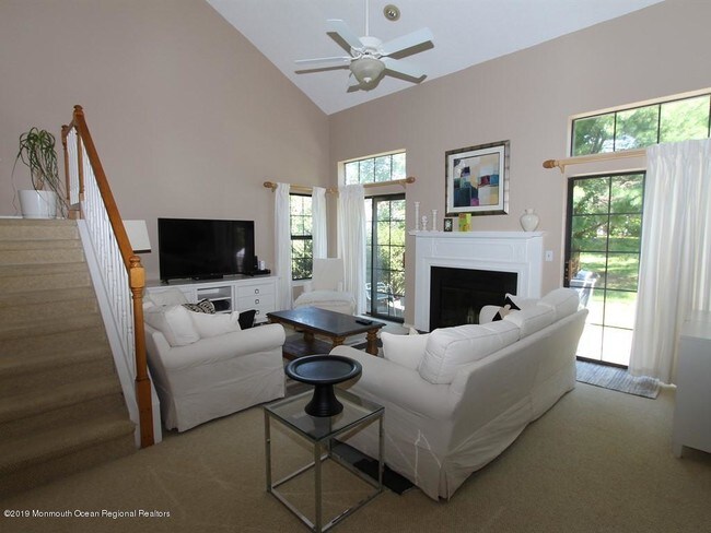 Foto del edificio - 159 Old Orchard Ln