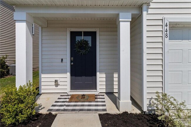 Foto del edificio - Spacious 5-Bed Home in Rice Hope Community...