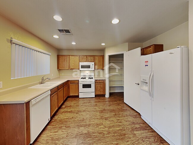 Foto del edificio - 7023 S Calypso Ct