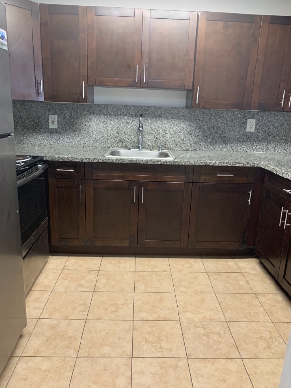 Foto del edificio - 6130 W 19th Ave