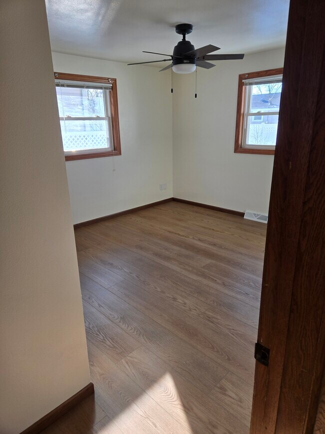 Foto del edificio - 2709 Hillwood Ct