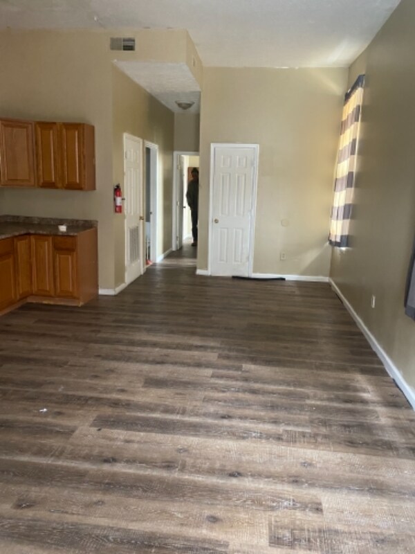 Foto del edificio - 2342 Wilder Ave