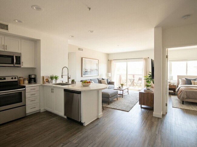 Foto del interior - 3400 Cahuenga Blvd Los Angeles, CA 90068