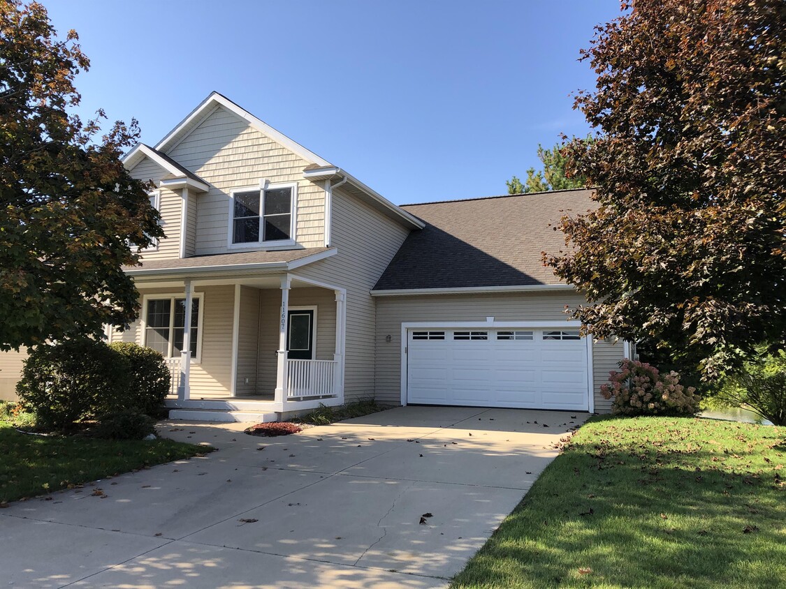 Primary Photo - 11607 Ridgeway Ct